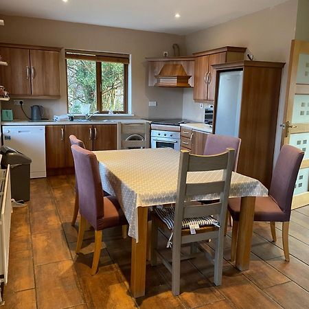 Letterfrack Farm Lodge House In Letterfrack Village Connemara Экстерьер фото