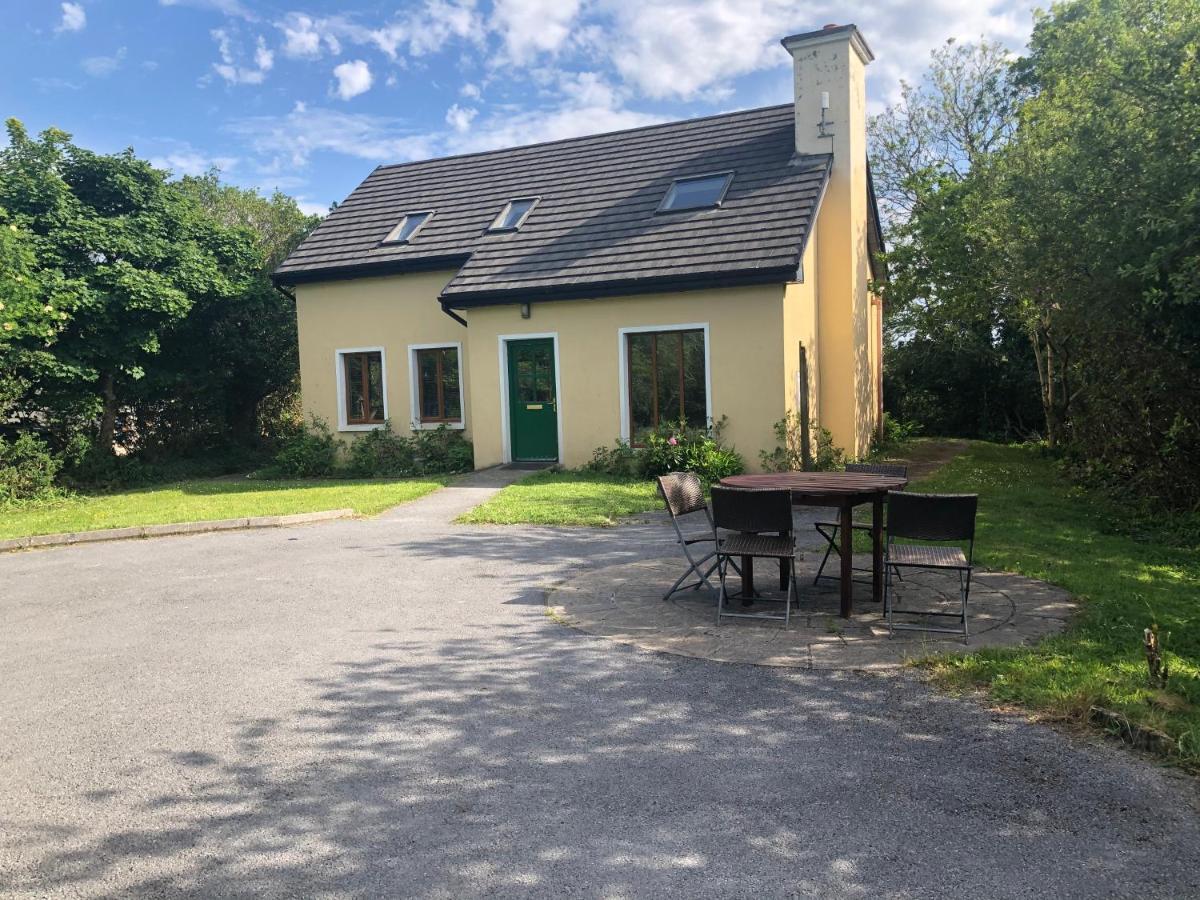 Letterfrack Farm Lodge House In Letterfrack Village Connemara Экстерьер фото