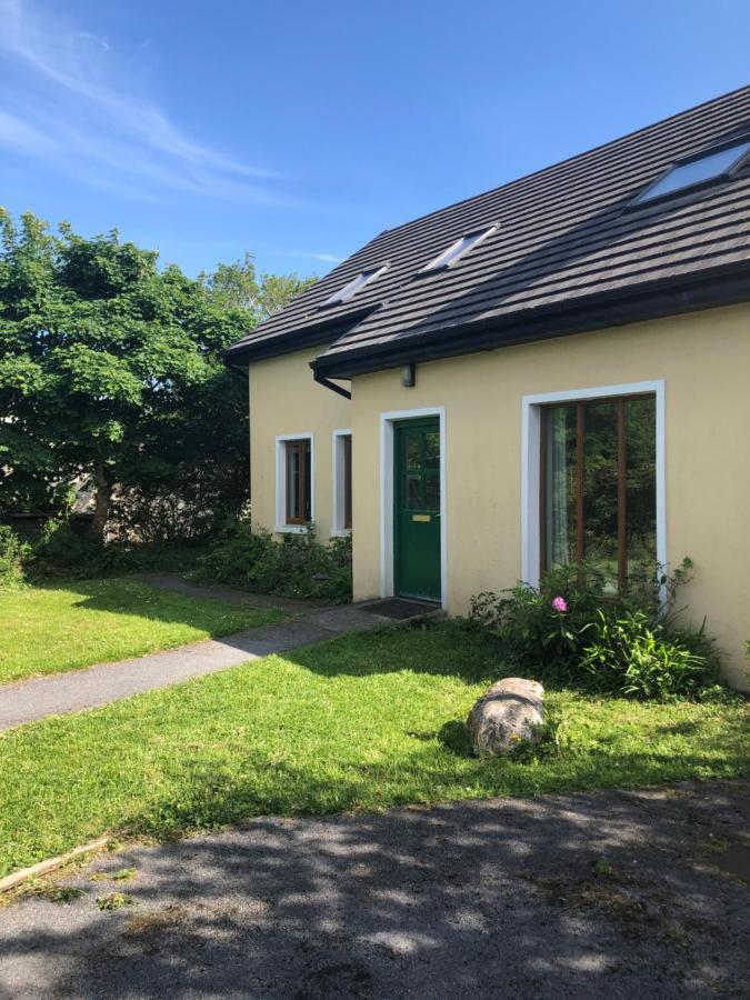 Letterfrack Farm Lodge House In Letterfrack Village Connemara Экстерьер фото